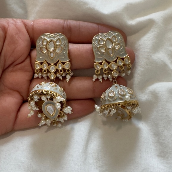 Brand new antique gold & beaded Indian Pakistani gold Kundan Jhumka earrings